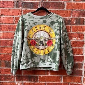 Guns & Roses Womens Large Green Tie Dye Graphic Band Tee Sweatshirt